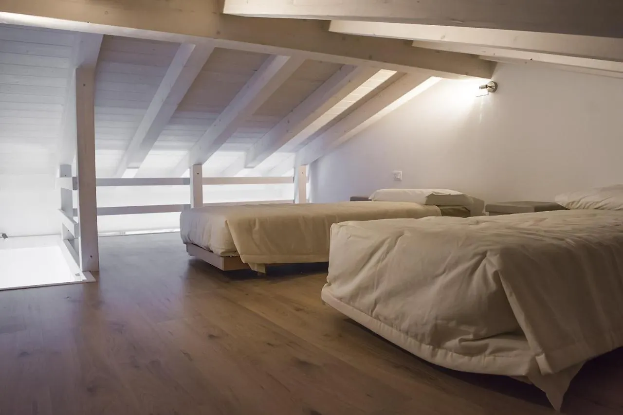 Home Suites Home Salionze Guest house