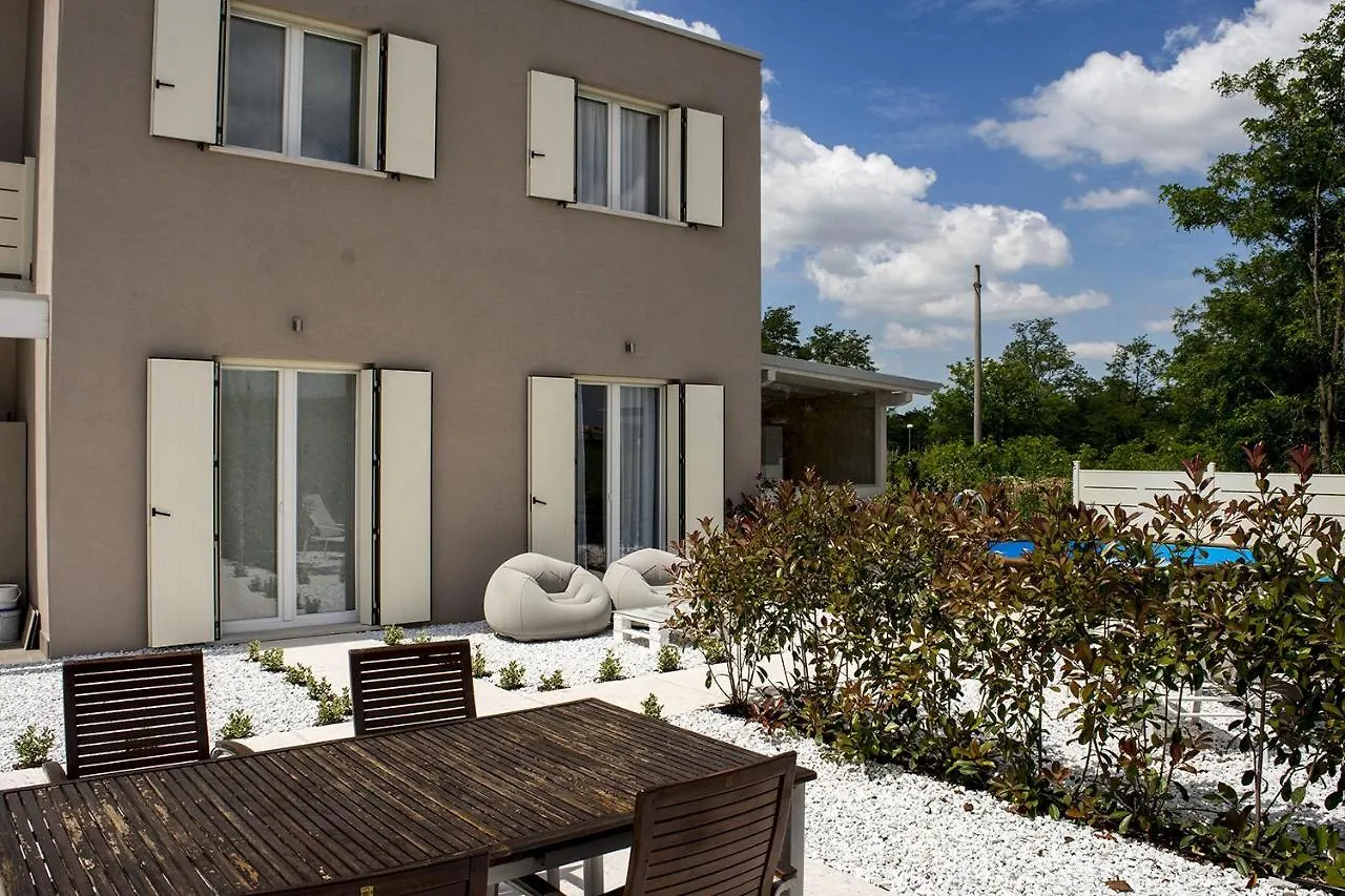 Guest house Home Suites Home Salionze