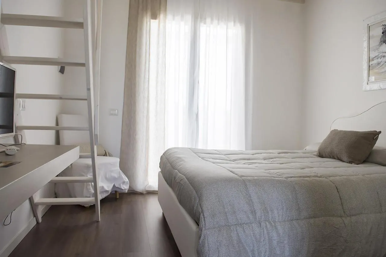 Home Suites Home location